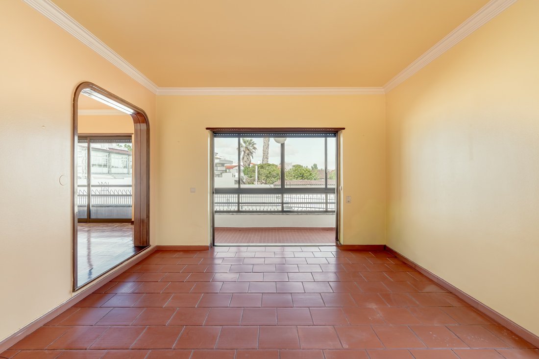 House in Carcavelos e Parede, Lisbon, Portugal 3 - 17957793