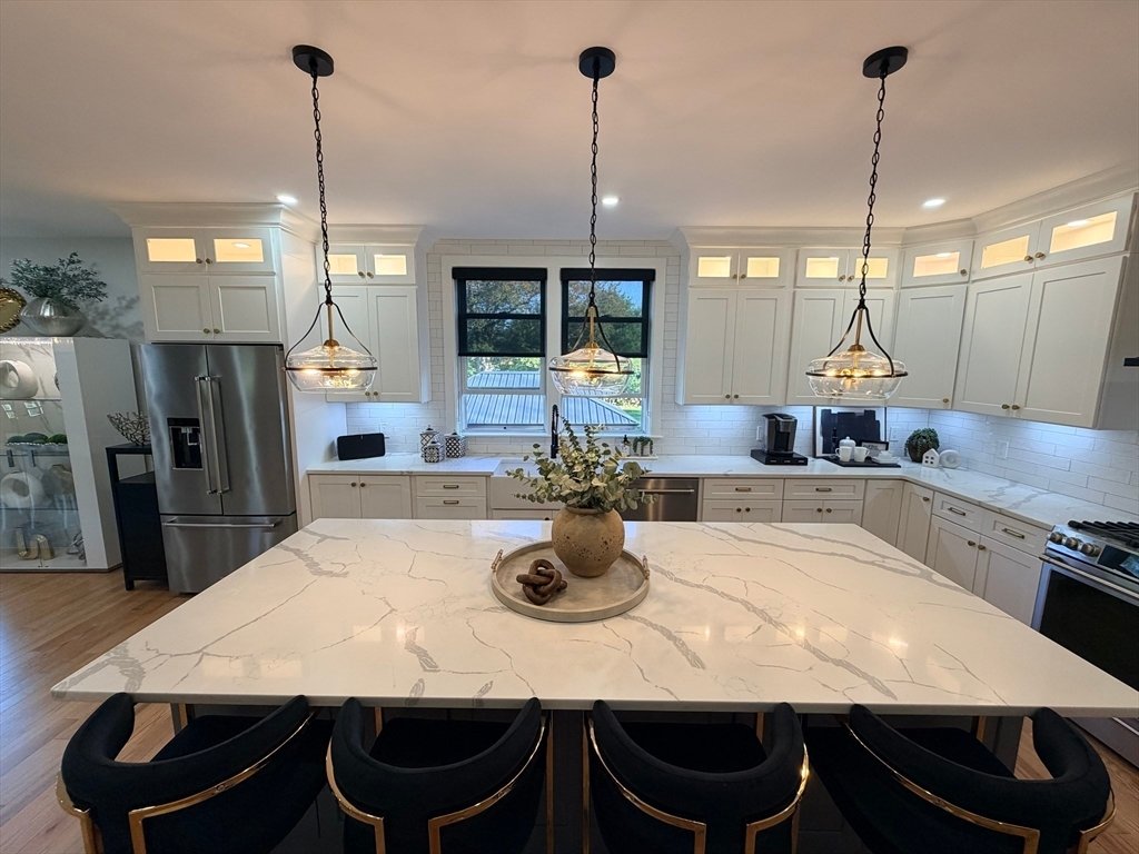House in Millis, Massachusetts, United States 5 - 17959797