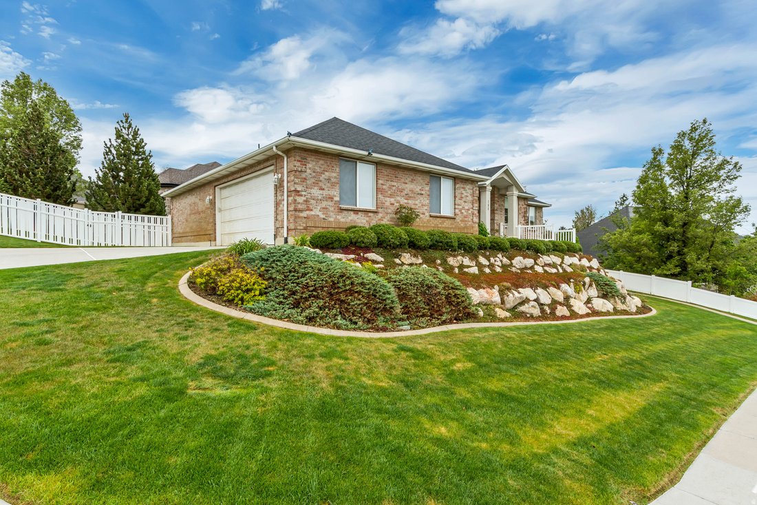 House in Bountiful, Utah, United States 3 - 17961274