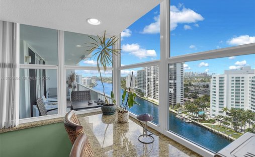 Condo in Fort Lauderdale, Florida, United States 1