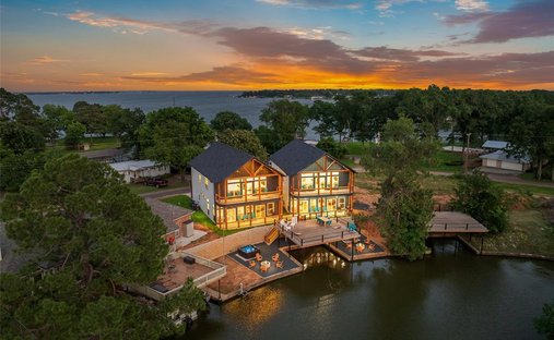 House in Trinidad, Texas, United States 1