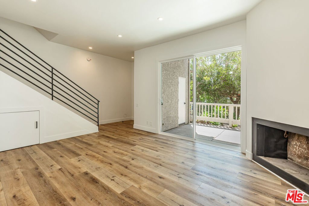 Townhouse in Malibu, California, United States 5 - 17958228