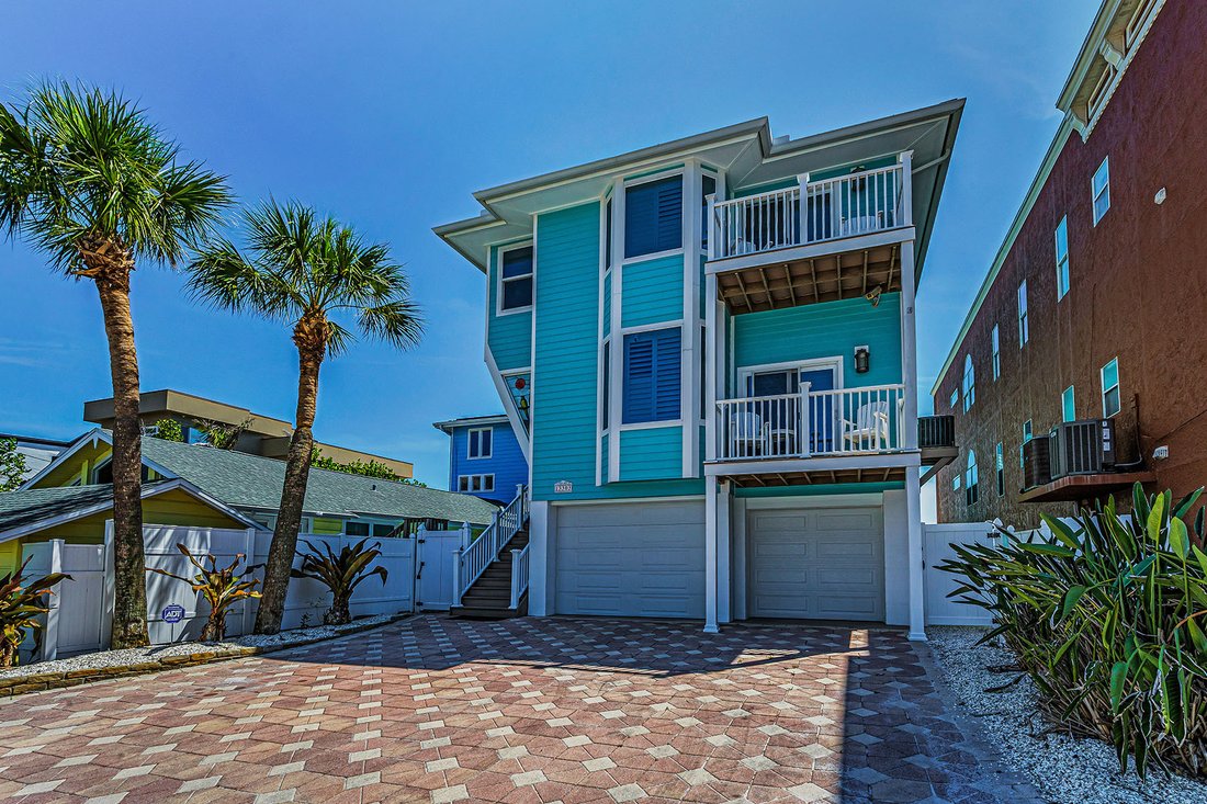 House in Madeira Beach, Florida, United States 2 - 17960315