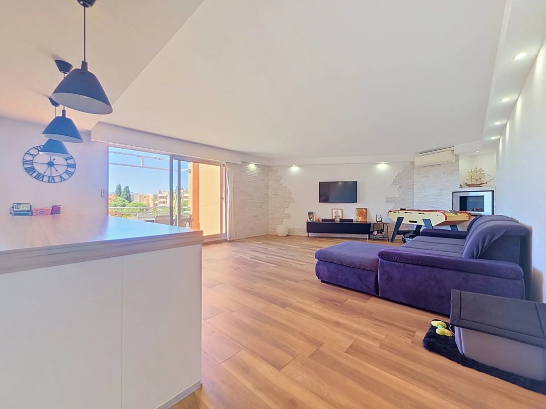 Apartment in Pont d'Avril-L'Abadie, Cannes, France 3 - 17958011