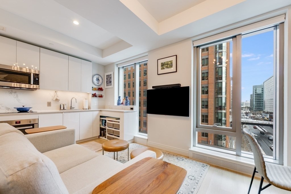 Condo in Boston, Massachusetts, United States 3 - 17361038