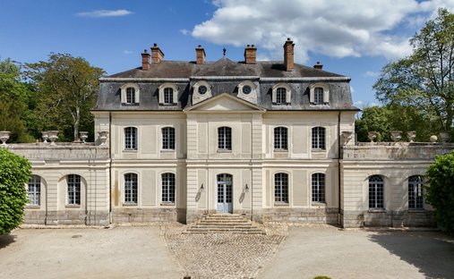 Chateau in Paris, Île-de-France, France 1