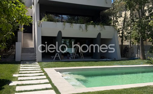Villa in Vouliagmeni, Attica, Greece 1