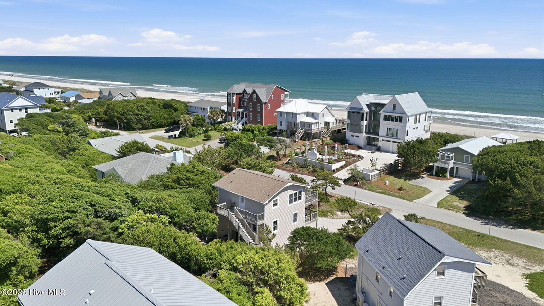 House in Emerald Isle, North Carolina, United States 3 - 17958252