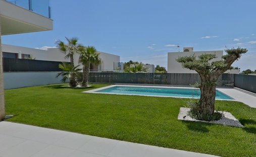 Villa in Finestrat, Valencian Community, Spain 1