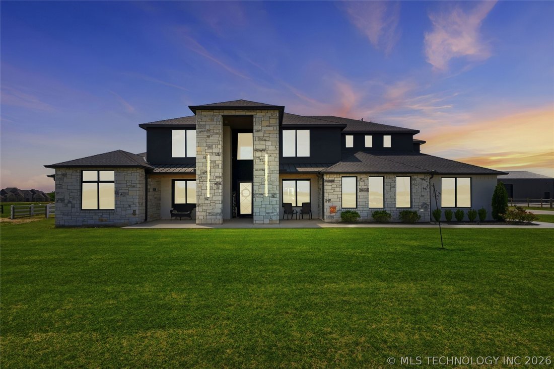 House in Bixby, Oklahoma, United States 1 - 17959795