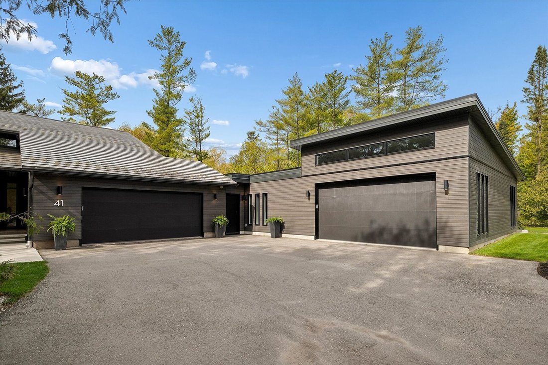 House in Conestogo, Ontario, Canada 2 - 17960313