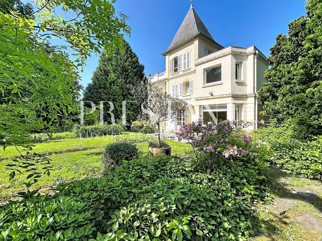 House in Sud Yvette, Saint-Rémy-lès-Chevreuse, France 1 - 17962215