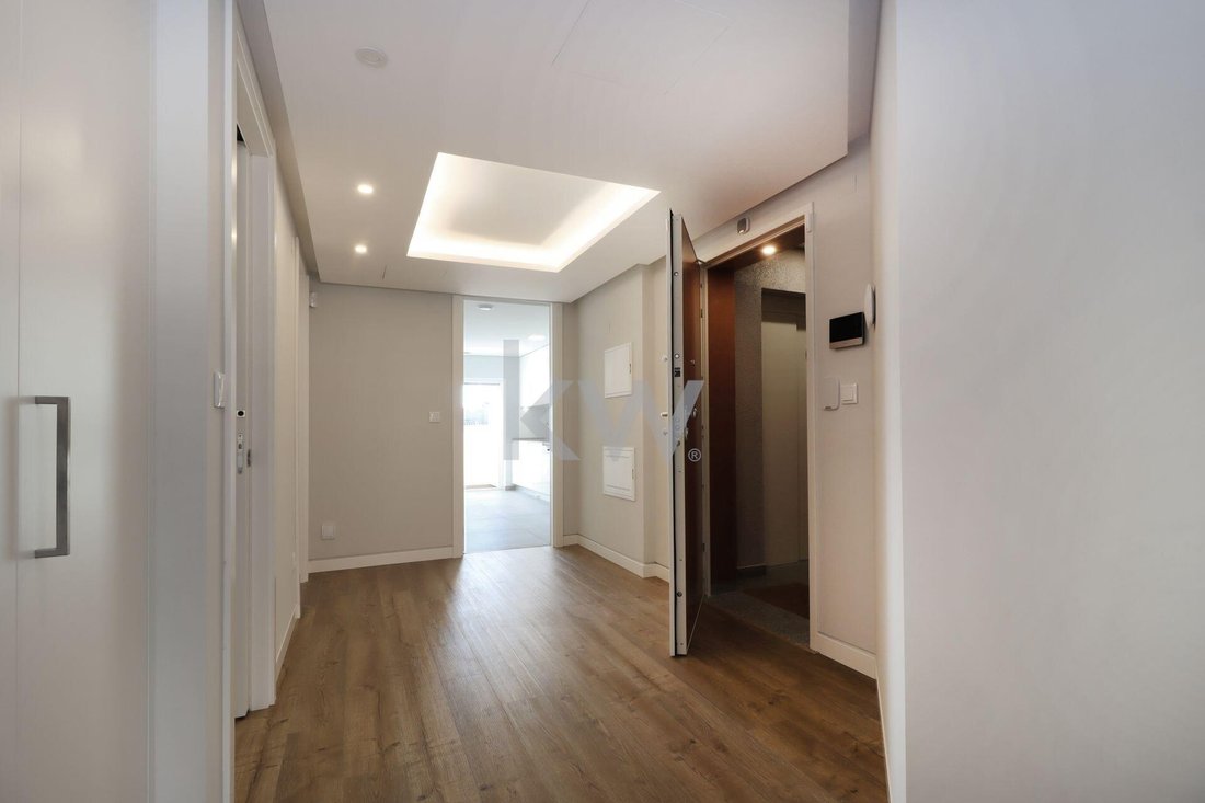 Apartment in Carcavelos e Parede, Lisbon, Portugal 5 - 17959844