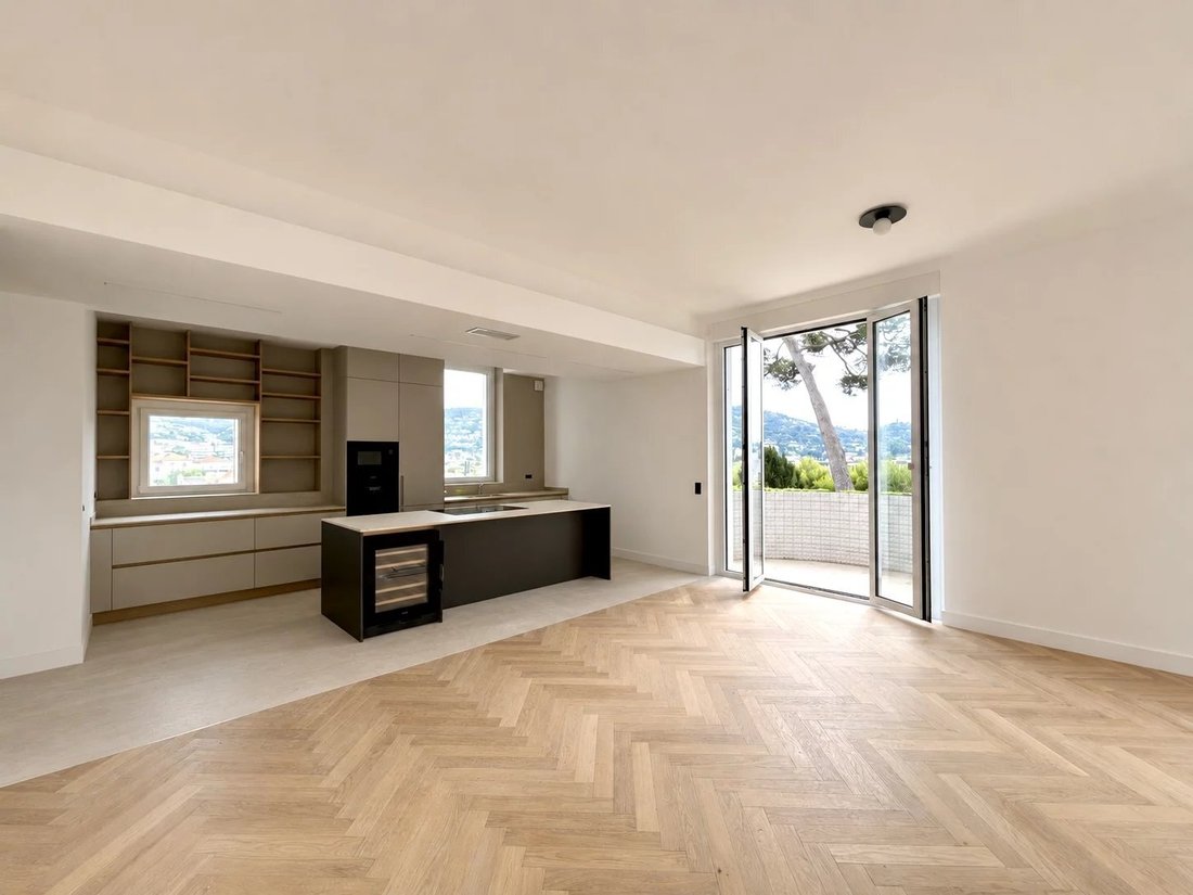 Apartment in Tignes et Sevigne, Le Cannet, France 2 - 17959372