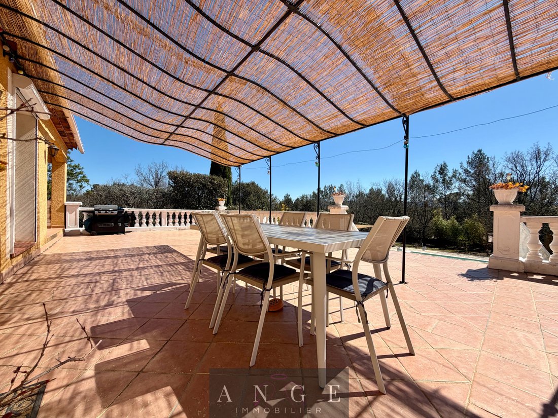 Villa in La Roquebrussanne, Provence-Alpes-Côte d'Azur, Frankreich 3 - 17958930