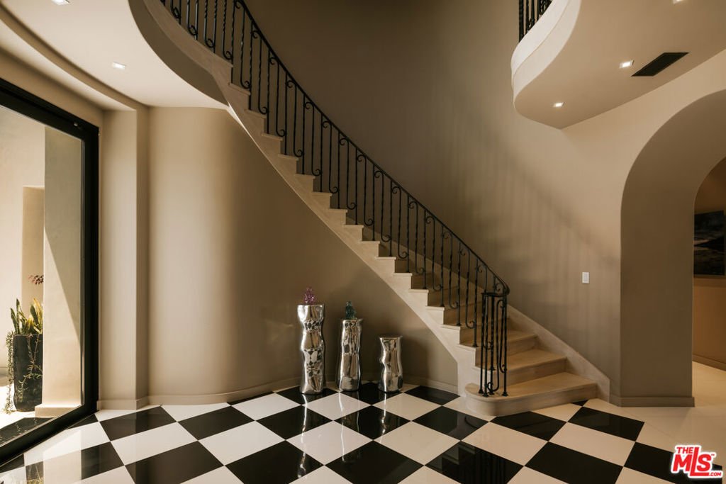 House in Hidden Hills, California, United States 5 - 17961065