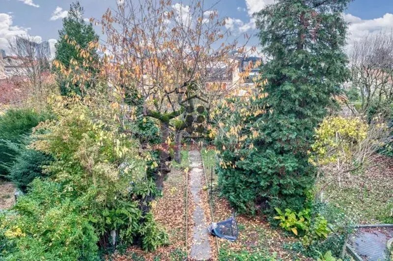 House in Plateau Ouest, Suresnes, France 5 - 17958863