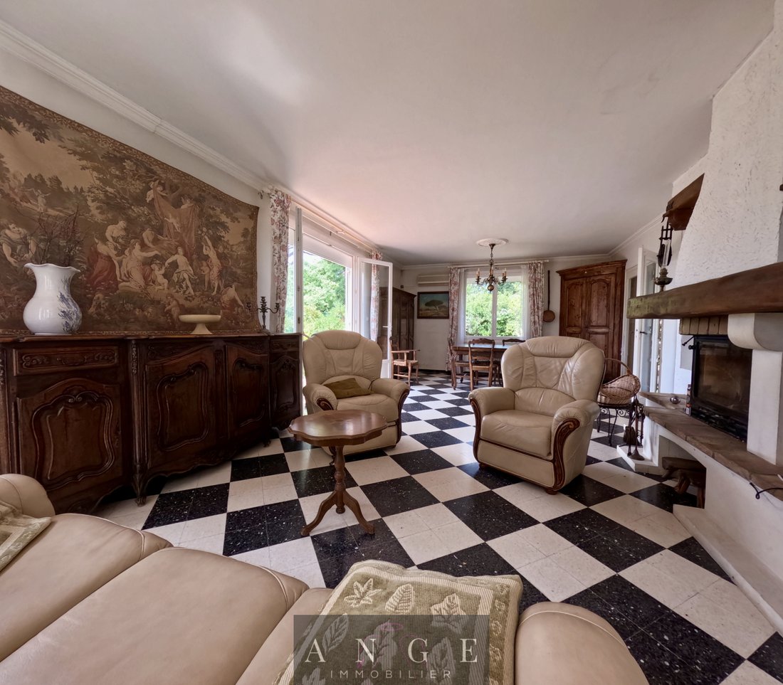 House in Centre Ville, Carqueiranne, France 4 - 16753095