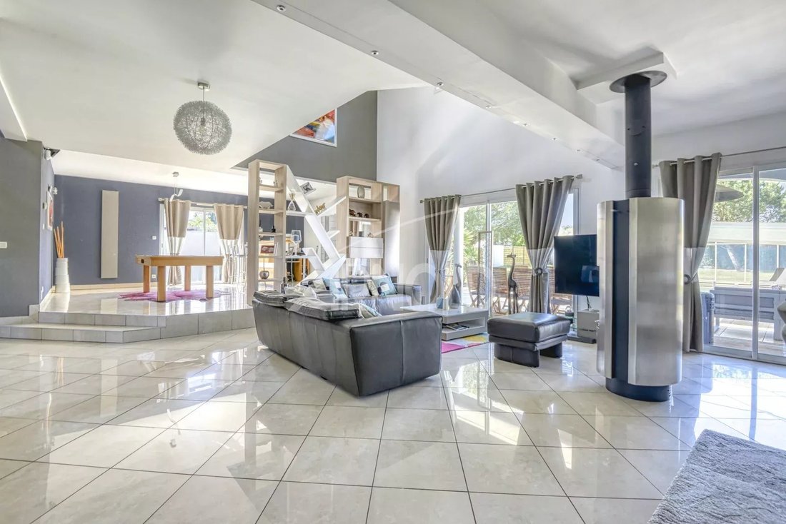 House in Sud, Les Sorinieres, France 2 - 17959208