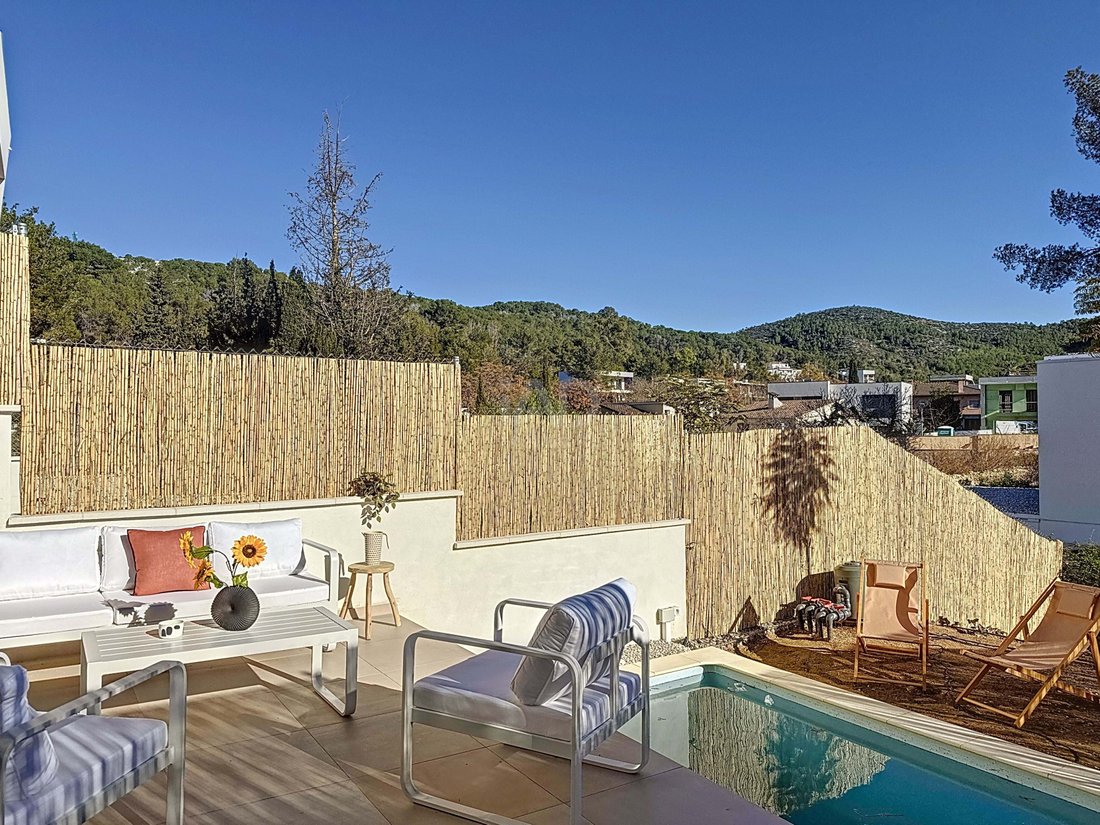 Townhouse in Sant Pere de Ribes, Catalonia, Spain 1 - 17960138