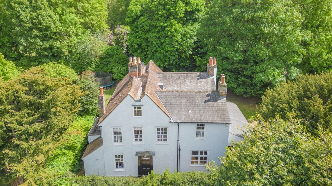 House in Hertford, England 2 - 16831113