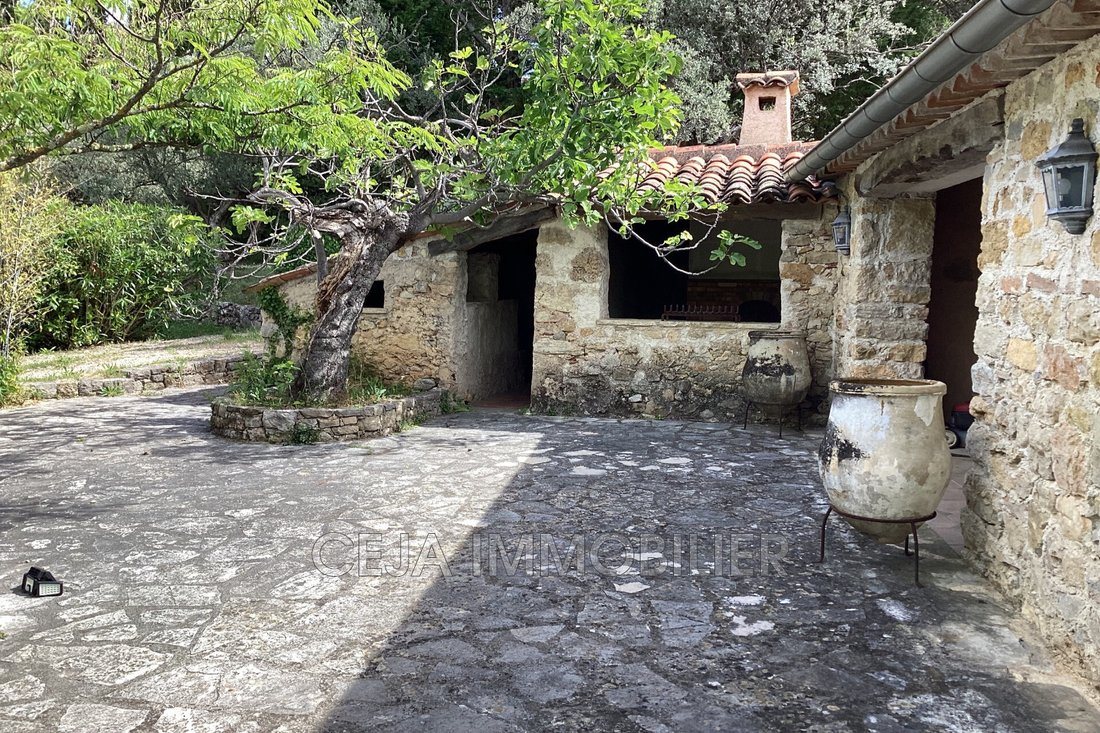 Villa in Tourrettes, Provence-Alpes-Côte d'Azur, France 2 - 17959334