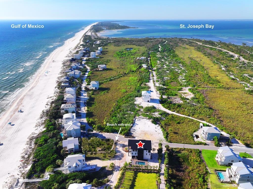 House in Port St. Joe, Florida, United States 4 - 17331032