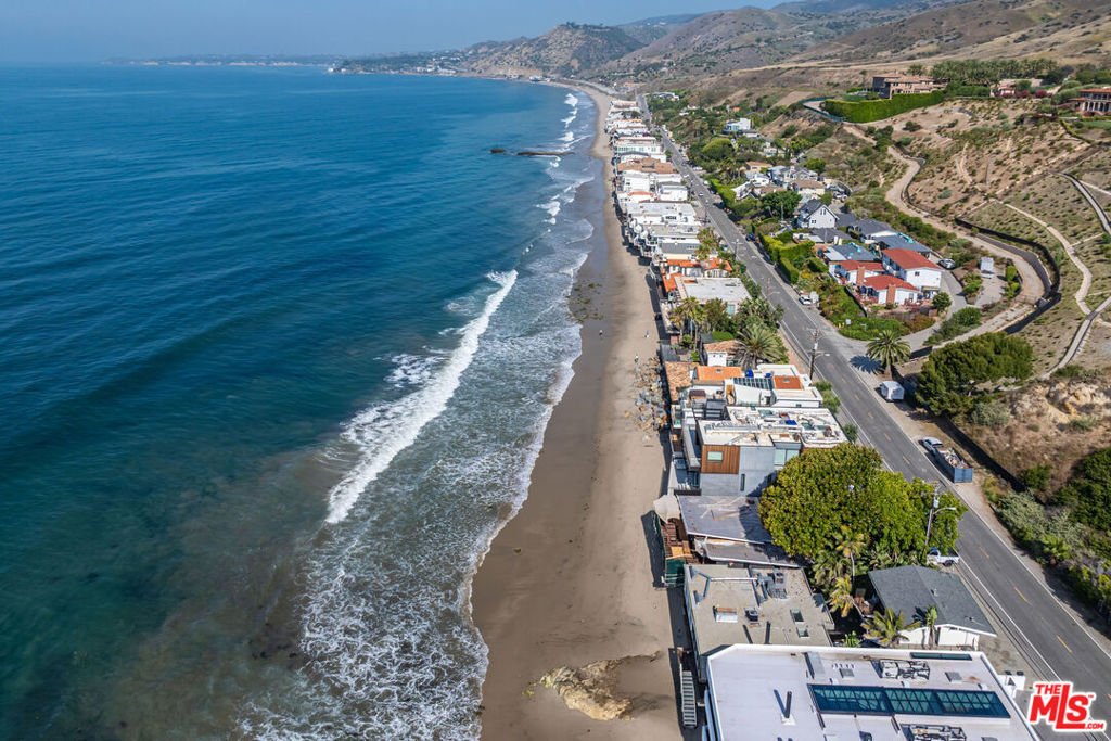House in Malibu, California, United States 3 - 17961047