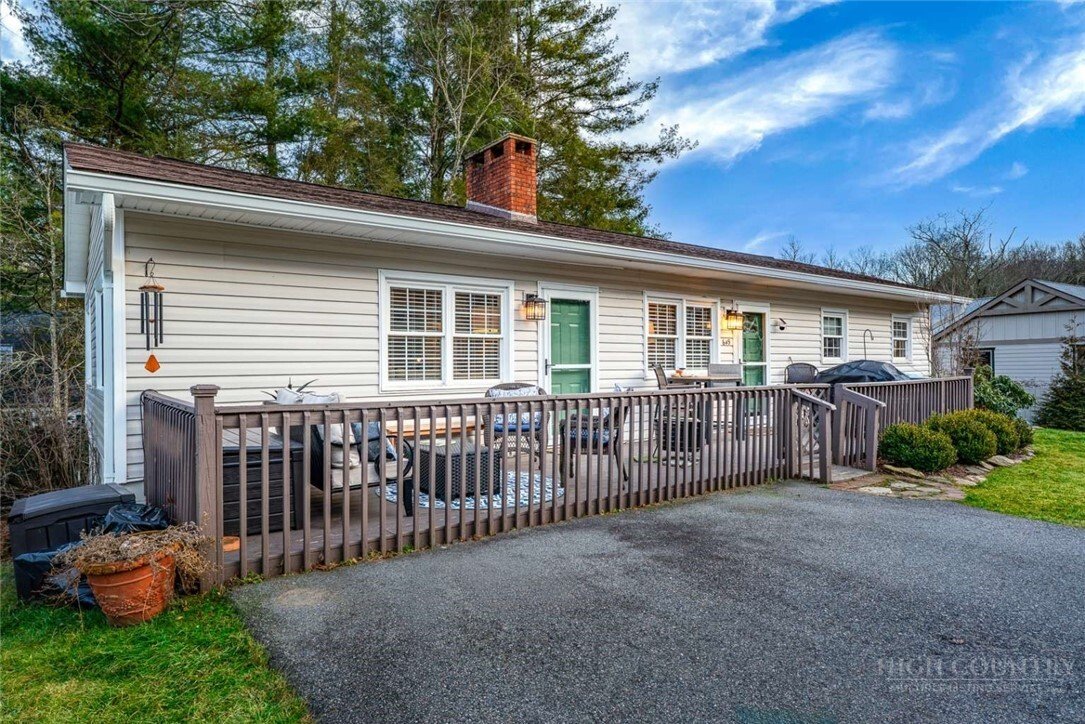 House in Blowing Rock, North Carolina, United States 1 - 17957875