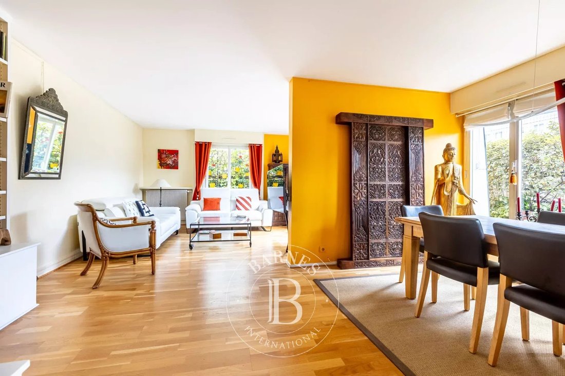 Apartment in Cambronne-Garibaldi, Paris 15e Arrondissement, Paris 5 - 17959220