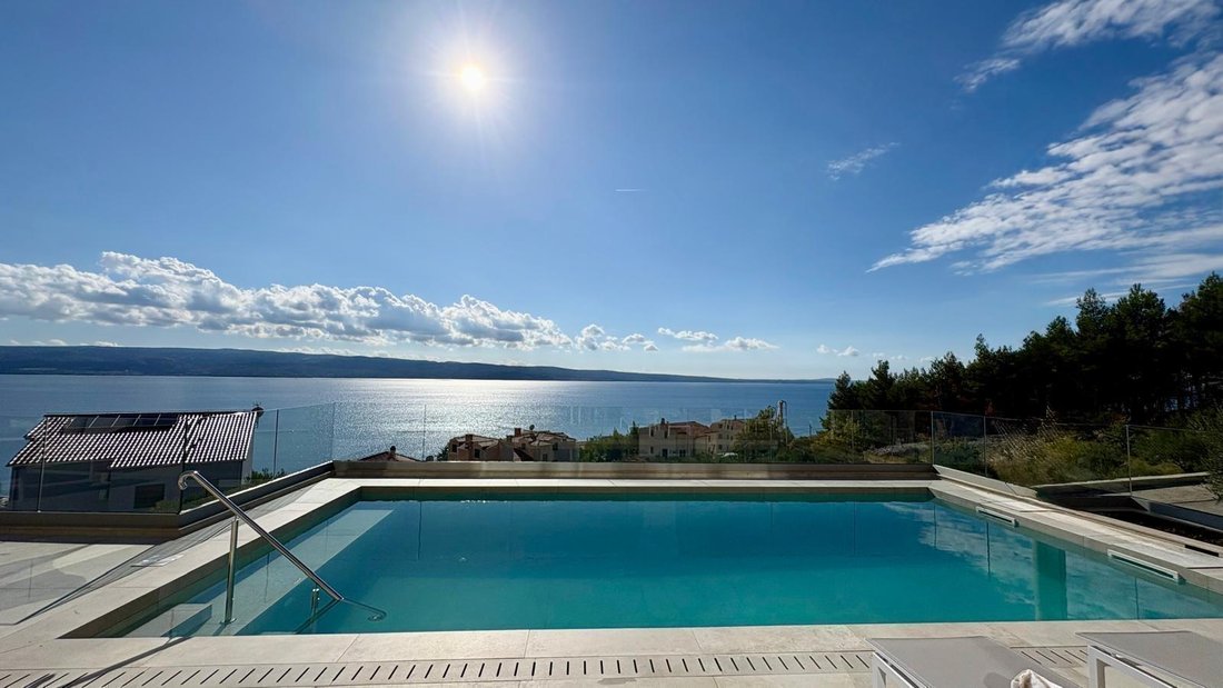 Villa in Dugi Rat, Split-Dalmatia County, Croatia 4 - 17962412