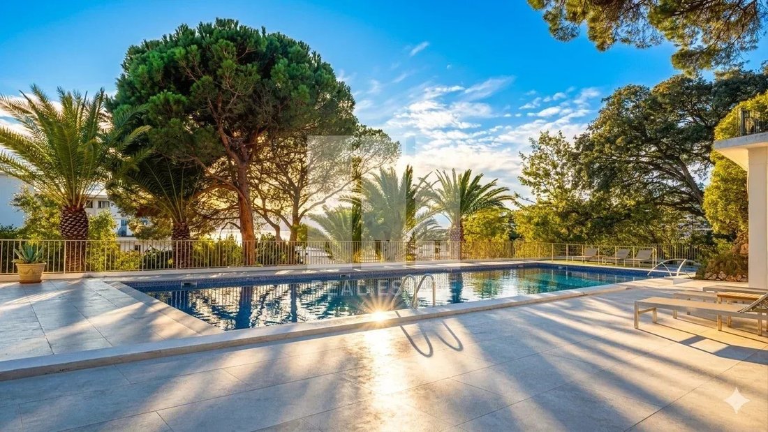 Appartamento a Cannes, Provenza-Alpi-Costa Azzurra, Francia 1 - 17518124