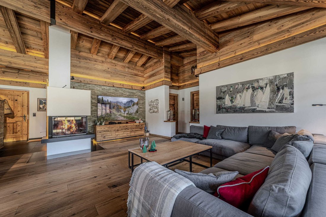 Chalet in Kitzbuhel, Tyrol, Austria 3 - 17959427