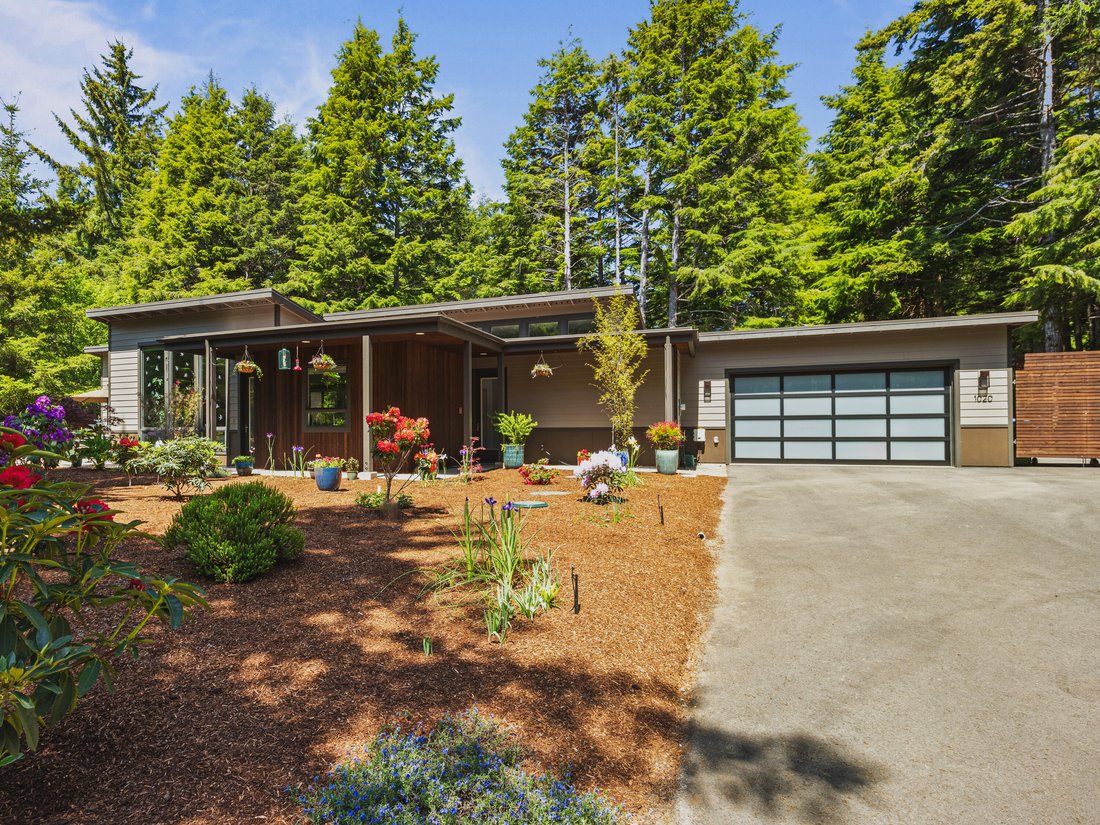 House in Seal Rock, Oregon, United States 1 - 17960519