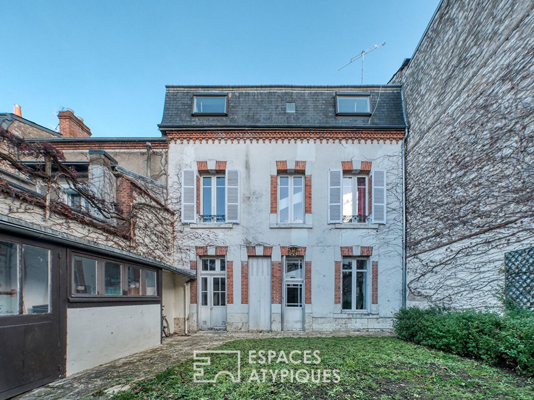 Villa in Argonne-Champ Chardon-Fontaine-Nécotin, Orleans, France 1 - 17045385