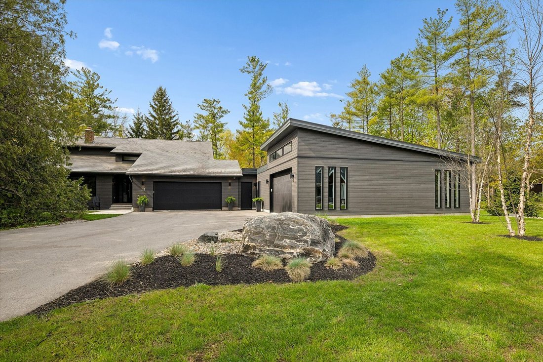 House in Conestogo, Ontario, Canada 4 - 17960313