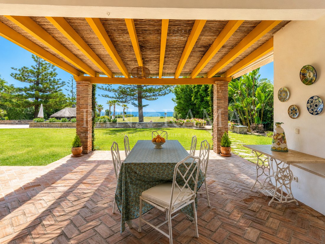Villa in Guadalmina Baja, San Pedro de Alcantara, Spain 3 - 16741883