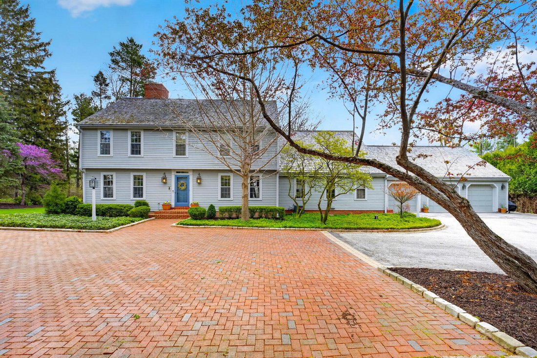 House in Thiensville, Wisconsin, United States 1 - 17962449