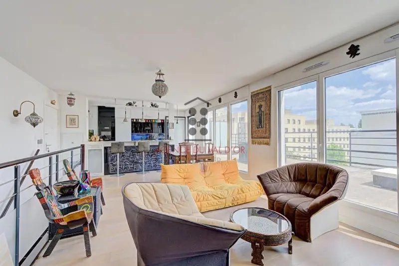 Apartment in Plateau Ouest, Suresnes, France 3 - 17958883