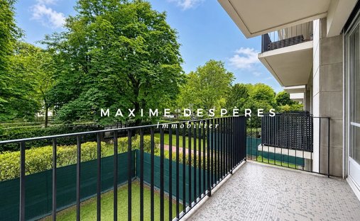 Apartment in Ile de la Jatte - Parc d'Orléans, Neuilly-sur-Seine, France 1