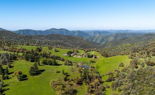 House in Groveland, California, United States 1