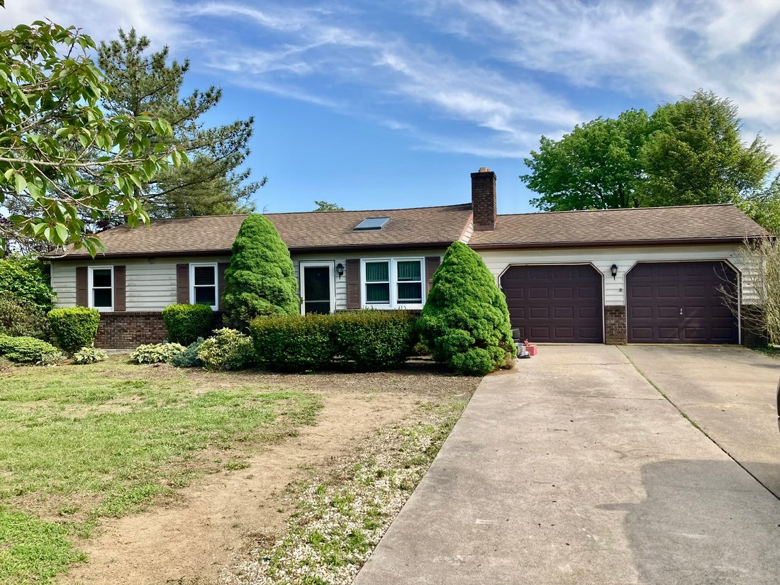 House in Lenhartsville, Pennsylvania, United States 1 - 17959561