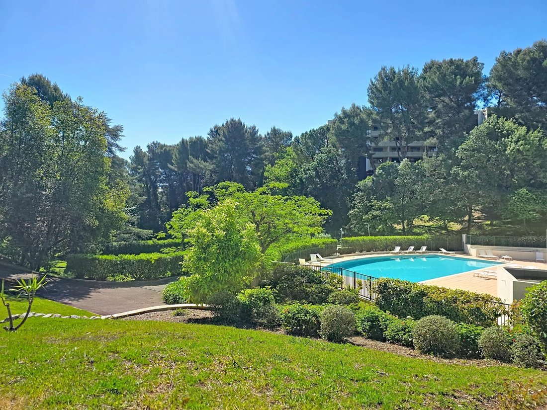 Apartment in Pont d'Avril-L'Abadie, Cannes, France 1 - 17958011