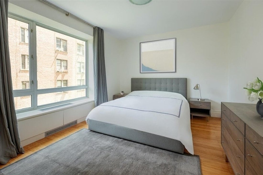Condo in New York, New York, United States 3 - 17953535