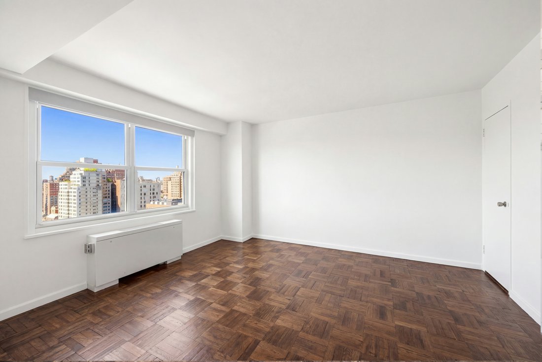 Co Op in New York, New York, United States 3 - 17953126