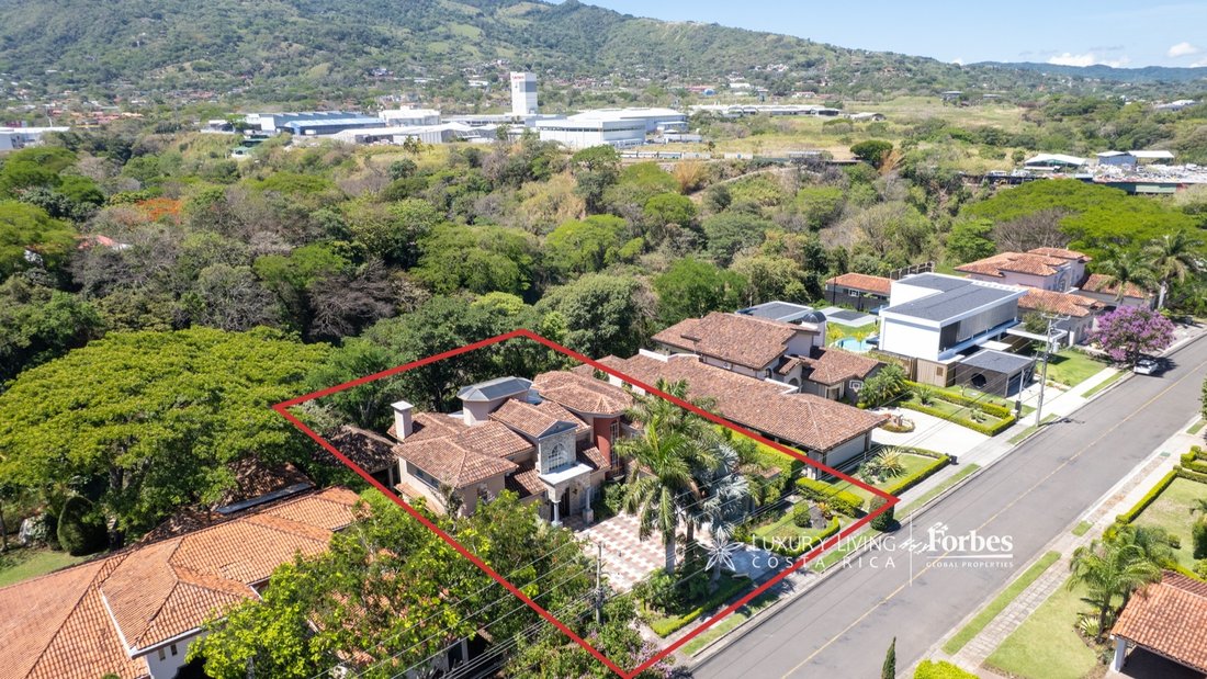 House in Pozos, San José Province, Costa Rica 2 - 17665043