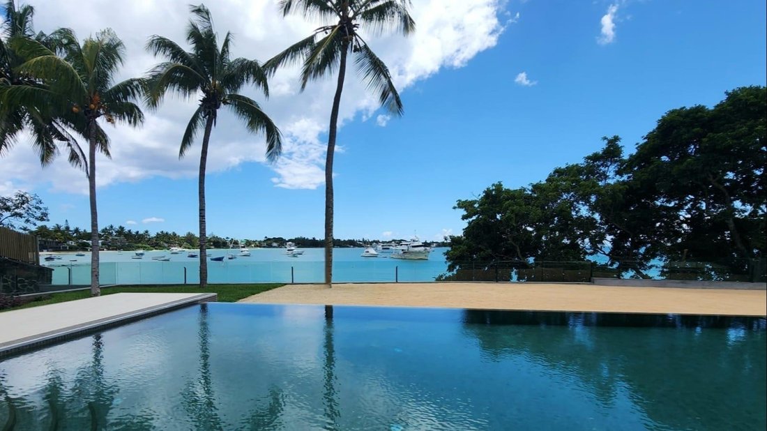 Penthouse in Grand Baie, Rivière du Rempart District, Mauritius 4 - 17960016