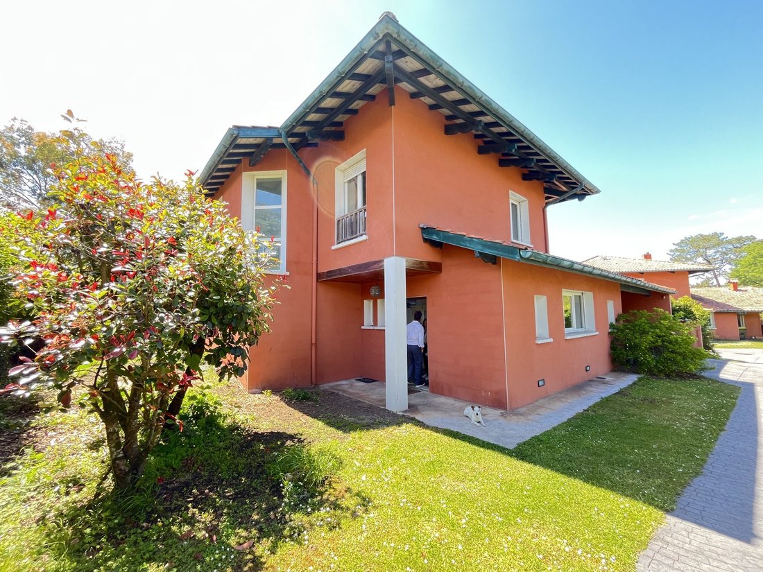 Villa in Biarritz, Nouvelle-Aquitaine, France 2 - 17936660