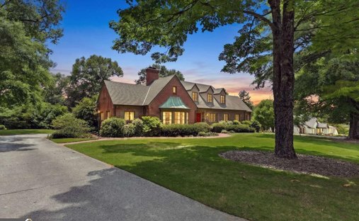 House in Gainesville, Georgia, United States 1
