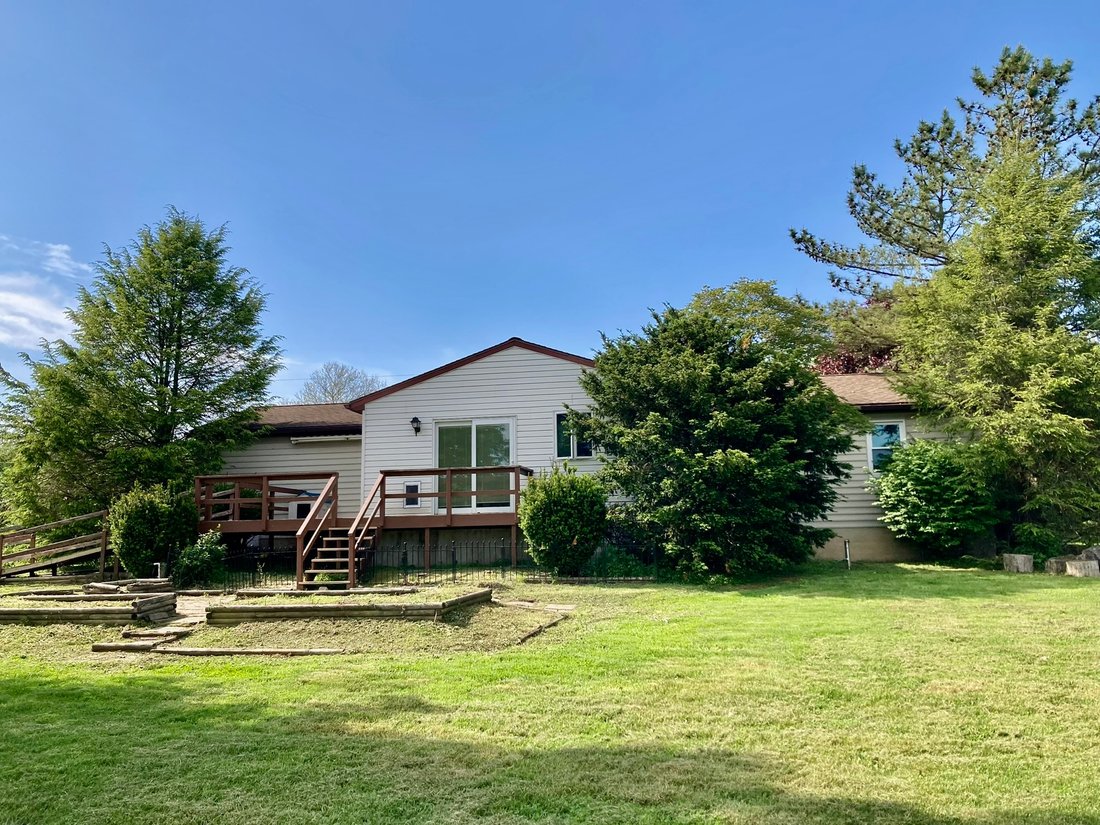 House in Lenhartsville, Pennsylvania, United States 2 - 17959561